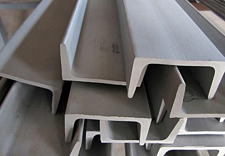 Теоретический вес одного метра швеллера и сколько метров в одной тонне?