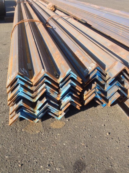 Что надо знать,при покупке угла стального горячекатаного.